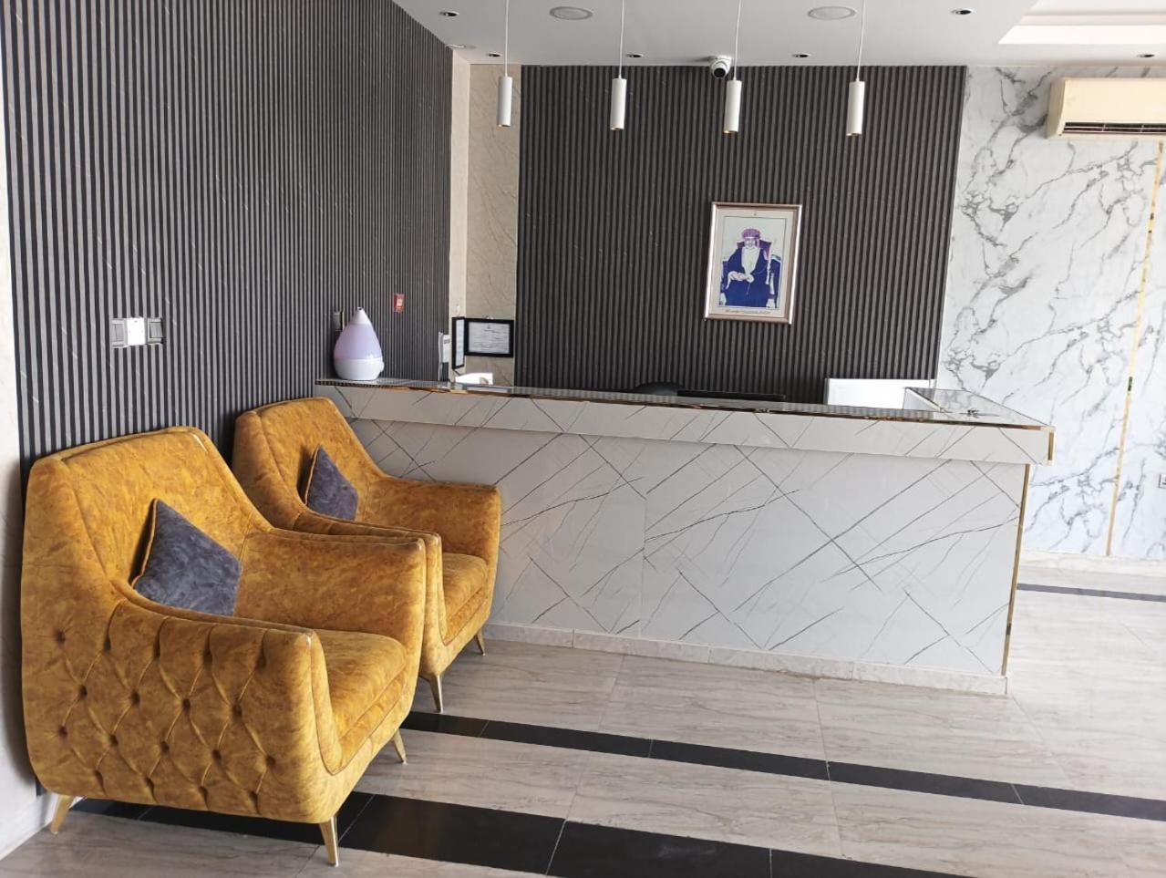 Arabian Sands Hotel فندق الرمال العربية Haima Bagian luar foto