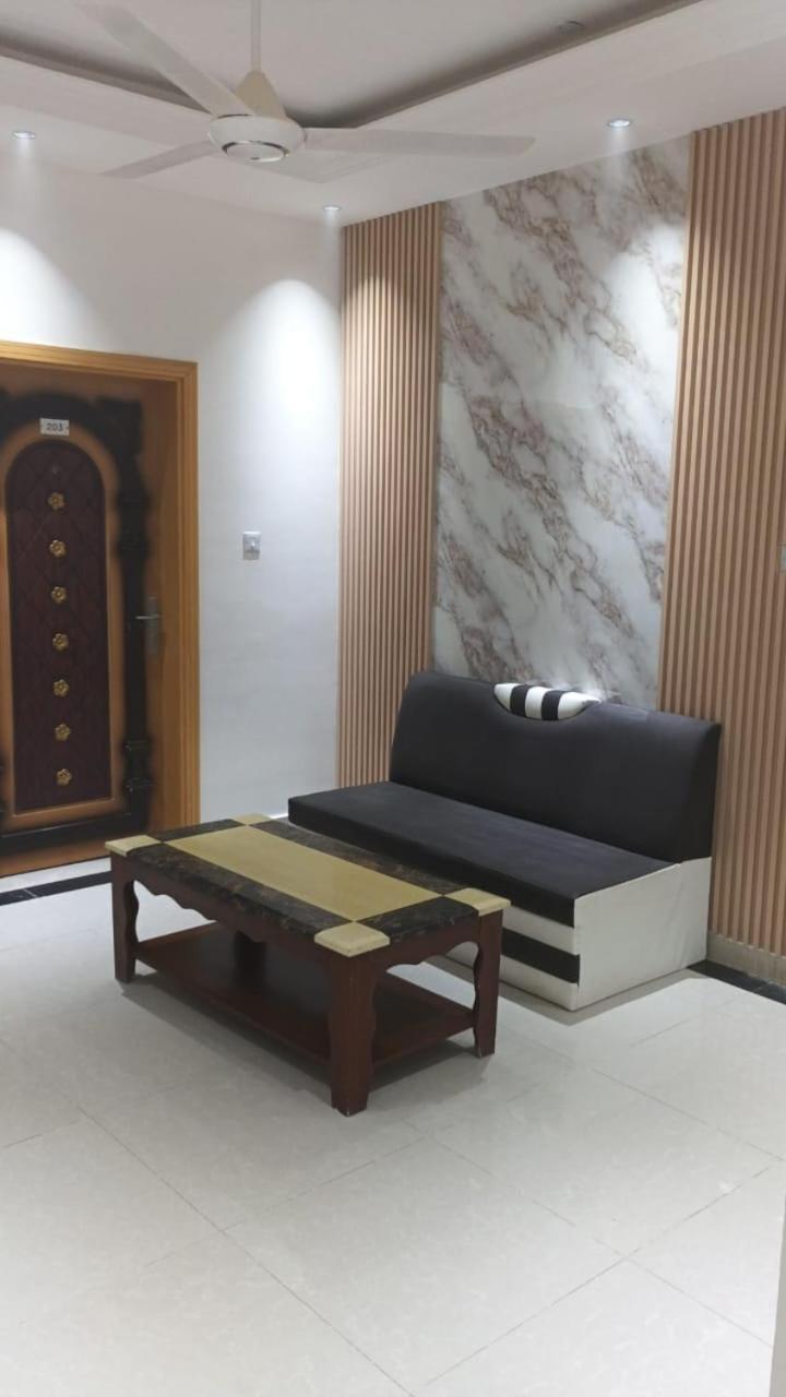 Arabian Sands Hotel فندق الرمال العربية Haima Bagian luar foto